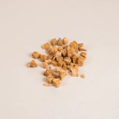 Frysetørket laks i terninger 50 g